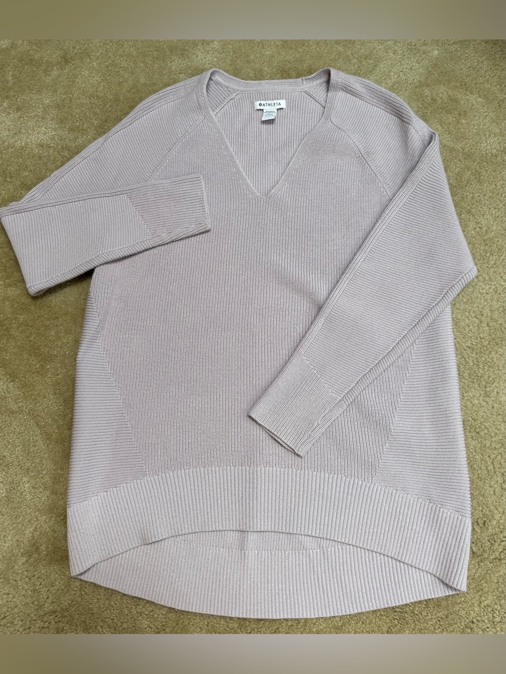Women’s Sz M Athleta Hanover Lavender Ribbed V-Neck Pullover Sweater